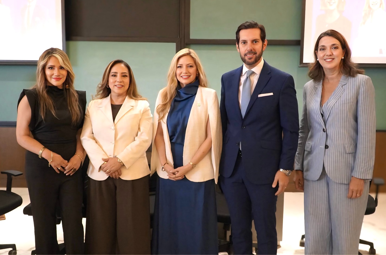 Del empoderamiento a la toma de decisiones: el liderazgo femenino redefine el impacto empresarial en Ecuador